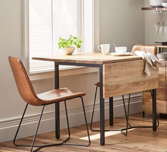 Extension dining table